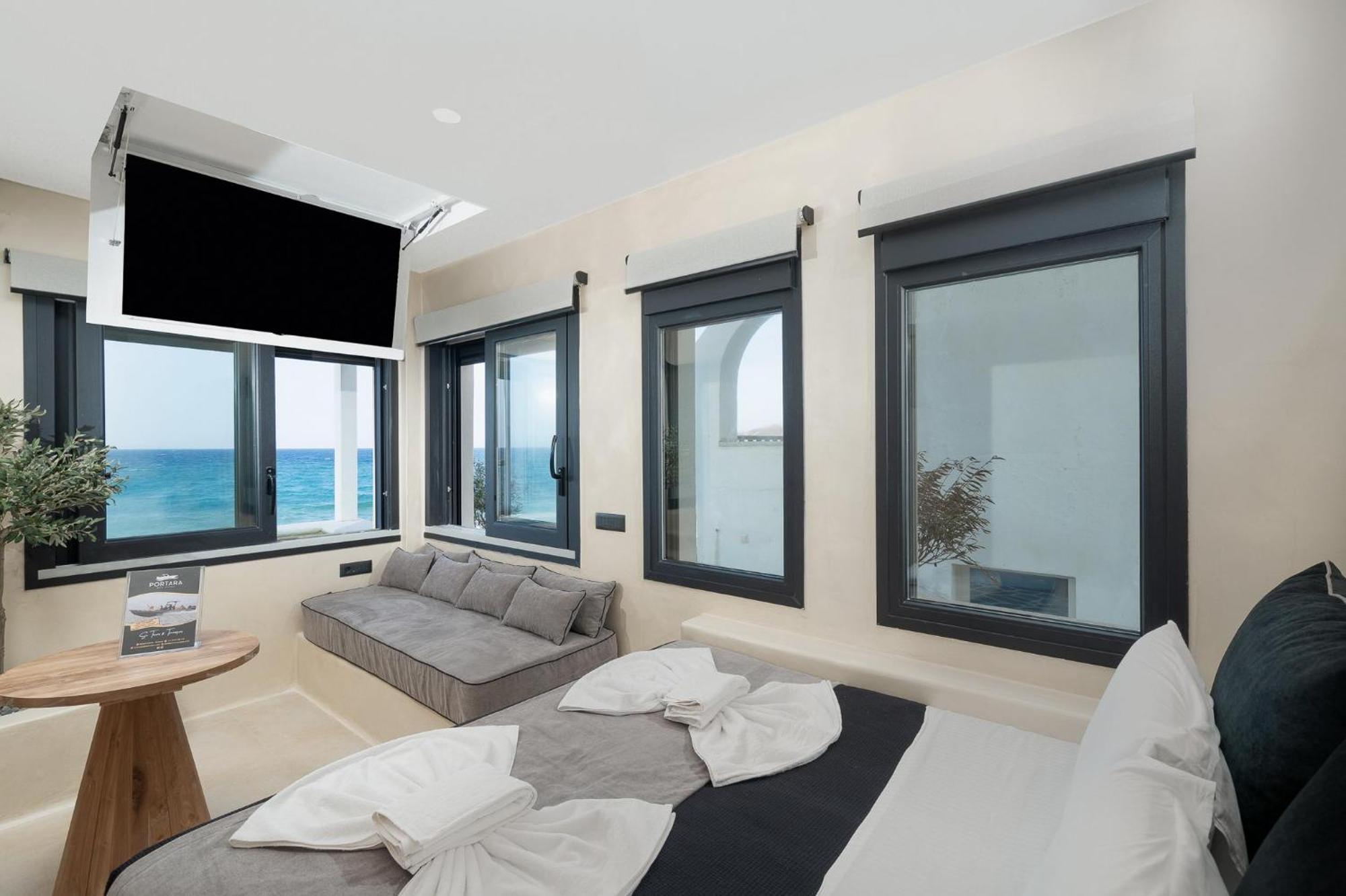 Portara Seaside Luxury Suites Naxos City Bagian luar foto
