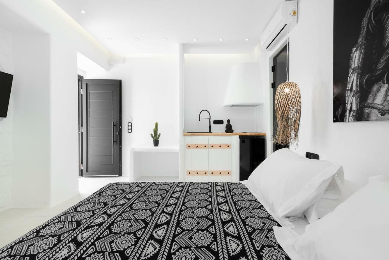 Portara Seaside Luxury Suites Naxos City Bagian luar foto